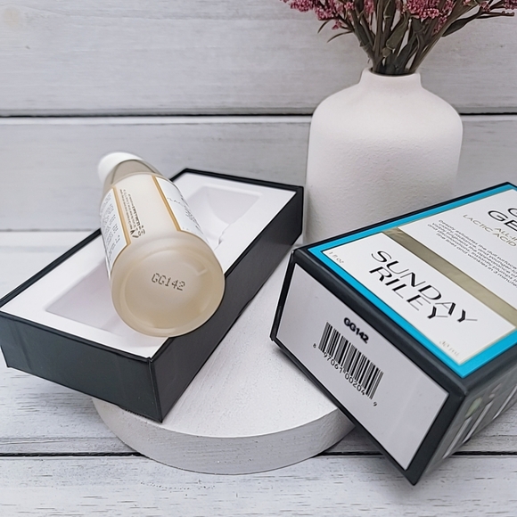 Sunday Riley Good Genes All in One Lactic Acid Treatment - Picture 5 of 7